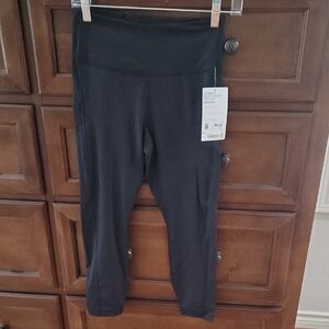 NWT Athleta Black High-Waisted 7/8 Leggings Size S Petite